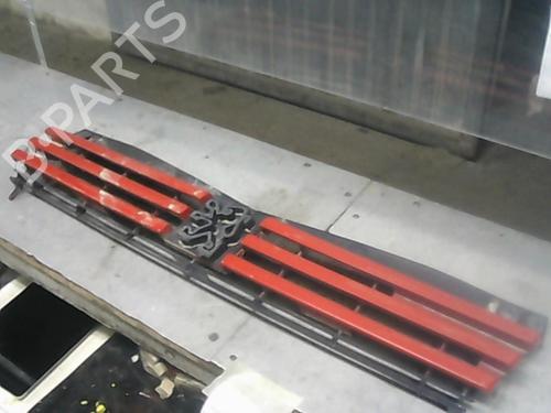 Grill PEUGEOT 205 II (20A/C) 1.1 (60 hp) 20991163