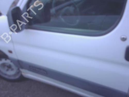 Porta frente esquerda CITROËN BERLINGO / BERLINGO FIRST Box Body/MPV (M_) 1.9 D 70 (MBWJZ, MCWJZ) (69 hp) 30600395