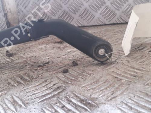 Used Front windshield wiper arm Front windshield wiper arm VW BORA I (1J2) 1.9 TDI (110 hp) 27287240 27287240
