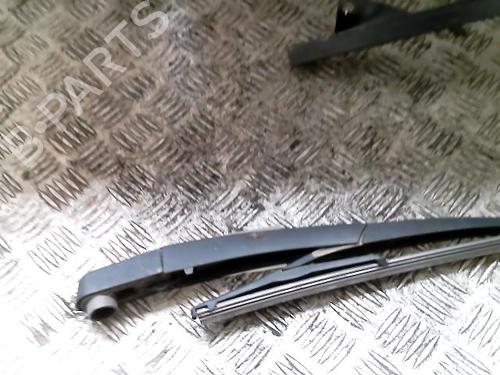 Used Rear windshield wiper arm Rear windshield wiper arm DACIA SANDERO II 1.2 (75 hp) 21517326 21517326