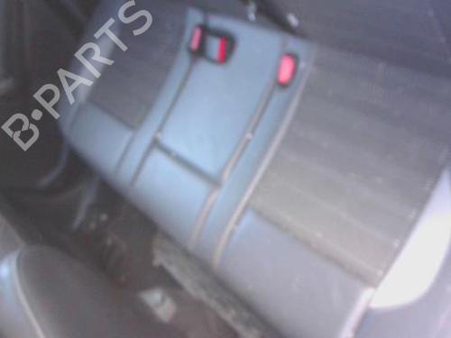 Stol bak PEUGEOT 2008 I (CU_) 1.2 VTi (82 hp) 32368415