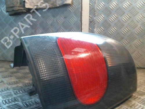 Used Right taillight RENAULT ESPACE III (JE0_) 2.2 12V TD (JE0E, JE0H, JE0P) (113 hp) 25259132