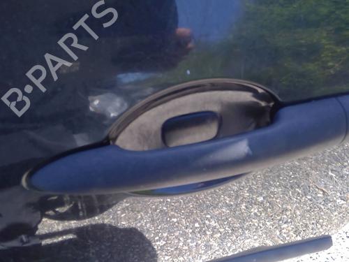 Used Front left exterior door handle RENAULT CLIO III (BR0/1, CR0/1) 1.5 dCi (BR17, CR17) (86 hp) 26289859