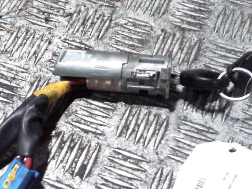 Used Ignition barrel PEUGEOT 206 Hatchback (2A/C) 1.4 i (75 hp) 22228811