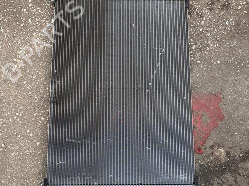 Used Water radiator Water radiator 32019874 32019874