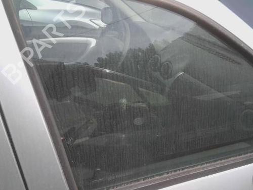 Used Front right door window Front right door window 39584396 39584396