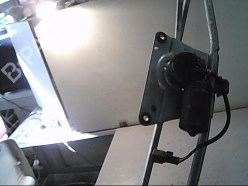 Używane Silniczek wycieraczek przednich CITROËN XSARA PICASSO (N68) 2.0 HDi (90 hp) 20995622