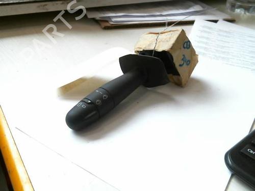Used Steering column stalk RENAULT CLIO II (BB_, CB_) 1.5 dCi (B/CB07) (65 hp) 22042598