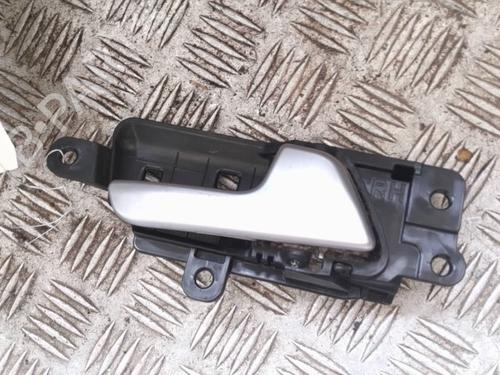 Used Front right interior door handle KIA SPORTAGE IV (QL, QLE) 2.0 CRDi (136 hp) 25304781