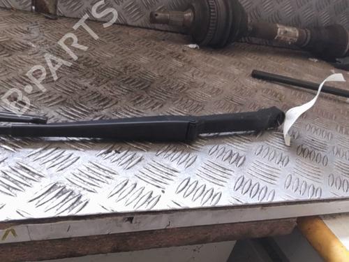 Front windshield wiper arm VW POLO (6N2) 1.4 16V | BP26430465C143 