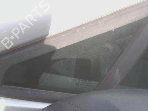 Used Front left quarter glass RENAULT SCÉNIC III (JZ0/1_) 1.5 dCi (110 hp) 29420235