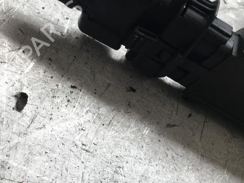 Used Ignition coil Ignition coil OPEL CORSA D (S07) 1.4 (L08, L68) (90 hp) 29889077 29889077