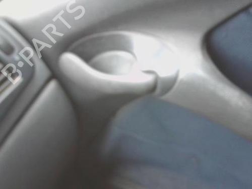 Højre fortil invendig håndtag FIAT MAREA (185_) 1.9 JTD 110 (185AXT1A) (110 hp) 32471303