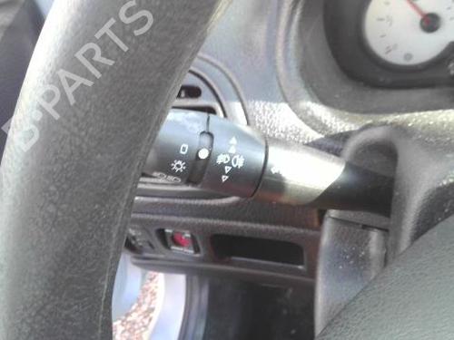 Used Steering column stalk PEUGEOT 206 Hatchback (2A/C) 1.4 i (75 hp) 27207508