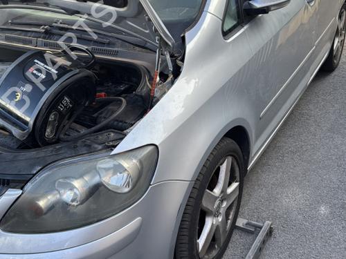Right headlight VW GOLF PLUS V (5M1, 521) 2.0 TDI | BP27378742C29 - Image 3