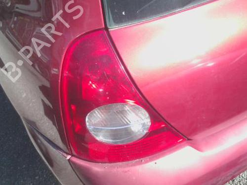 Venstre Baklys Venstre Baklys RENAULT CLIO II (BB_, CB_) 1.4 16V (B/CB0P, BB13) (98 hp) 33539384 33539384