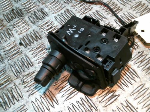 steering-column-stalk-renault-scenic-ii-jm01_-2003-2004-2005-2006-2007-2008-2009-2010-25259186 main image