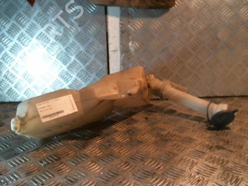 Used Windscreen washer tank PEUGEOT 206 Hatchback (2A/C) 1.4 i (75 hp) 21000022