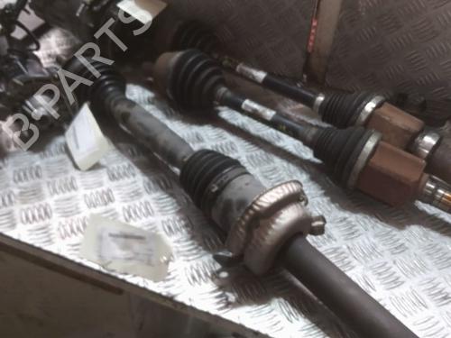 Used Right front driveshaft MERCEDES-BENZ B-CLASS Sports Tourer (W245) B 180 (245.232) (116 hp) 28071505