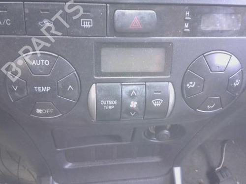 Used Climate control Climate control TOYOTA RAV 4 II (_A2_) 2.0 4WD (ACA21, ACA20) (150 hp) 32528463 32528463