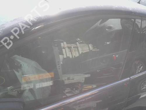 front-left-door-window-renault-clio-iv-bh_-2012-2013-2014-2015-2016-2017-2018-2019-2020-2021-37023997 main image