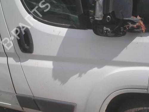 Used Right front door PEUGEOT BOXER Van 2.0 BlueHDi 130 (130 hp) 28495375