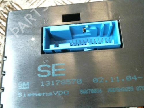 Used Display monitor OPEL ASTRA H (A04) 1.7 CDTI (L48) (100 hp) 20992397