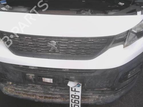 front-bumper-peugeot-rifter-2018-38477557 main image