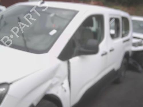 Right front seat PEUGEOT RIFTER 1.2 PureTech 110 | BP38477583C16 - Image 4