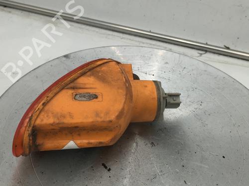 Left front indicator FORD FOCUS I (DAW, DBW) 1.6 16V | BP30572448C32 - Image 2
