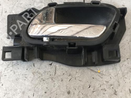 Front left interior door handle PEUGEOT 5008 (0U_, 0E_) 2.0 HDi 150 / BlueHDi 150 | BP26293986I13 