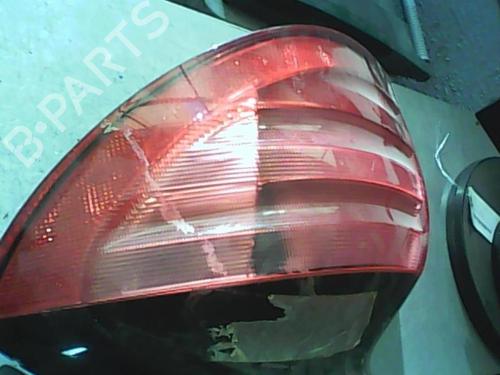 Used Right taillight MERCEDES-BENZ C-CLASS Coupe (CL203) C 180 Kompressor (203.746) (143 hp) 22036711