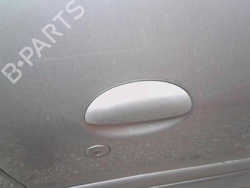 Used Front right exterior door handle Front right exterior door handle PEUGEOT 206 Hatchback (2A/C) 1.4 i (75 hp) 32517282 32517282