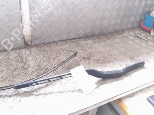 Used Front windshield wiper arm AUDI A3 (8P1) 2.0 TDI 16V (140 hp) 24445439