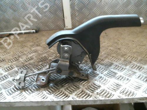 Used Hand brake SUZUKI GRAND VITARA II (JT, TE, TD) 1.9 DDiS All-wheel Drive (JT419, TD44, JB419WD, JB419XD,... (129 hp) 20993060