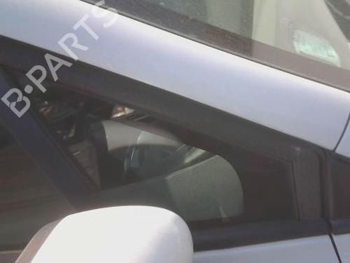 front-right-quarter-glass-renault-clio-iv-bh_-2012-2013-2014-2015-2016-2017-2018-2019-2020-2021-38112061 main image