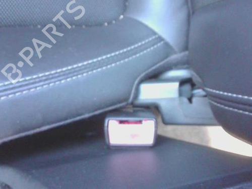 Boucle de ceinture de sécurité Boucle de ceinture de sécurité CHEVROLET CRUZE Station Wagon (J308) 1.7 TD (131 hp) 36143183 36143183