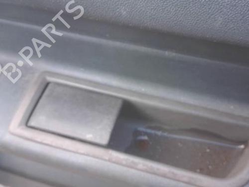 Venstre fortil invendig håndtag RENAULT RAPID Box Body/MPV (F40_, G40_) 1.4 (F40D) (79 hp) 32368350