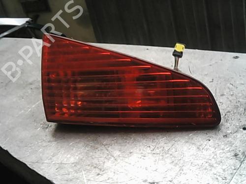 Venstre baklys, luke PEUGEOT 607 (9D, 9U) 2.2 HDi (133 hp) 20997093