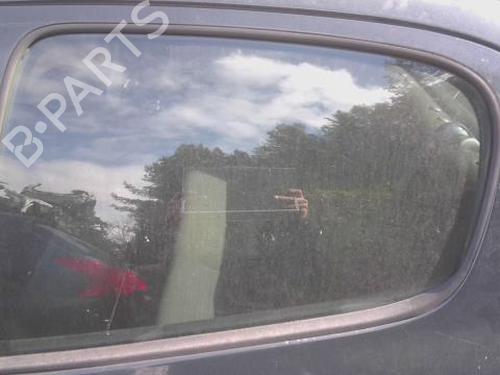 rear-left-door-window-peugeot-206-2l_-2m_-2009-2010-2011-2012-2013-32985030 main image