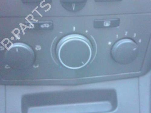 Used Climate control OPEL ZAFIRA / ZAFIRA FAMILY B (A05) 1.9 CDTI (M75) (120 hp) 31183731