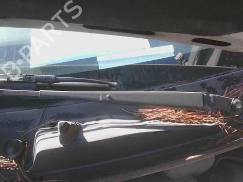 Used Front windshield wiper arm SUZUKI ALTO VII (GF, HA25_, HA35_) 1.0 (AMF310, GFC31S) (68 hp) 29116974