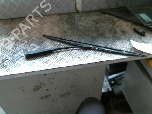 Used Rear windshield wiper arm PEUGEOT 106 II (1A_, 1C_) 1.0 i (50 hp) 20999843