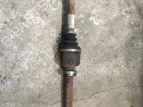 Used Right front driveshaft Right front driveshaft RENAULT TRAFIC II Van (FL) 1.9 dCi 80 (FL0B) (82 hp) 30127386 30127386