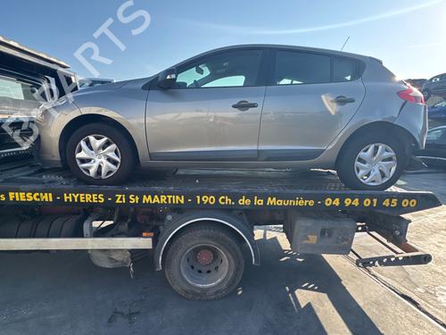 Brukte deler til RENAULT MEGANE III Hatchback (BZ0/1_, B3_) 1.5 dCi (BZ0C) 4935799