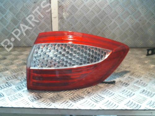 Used Right taillight FORD MONDEO IV Turnier (BA7) 1.8 TDCi (125 hp) 22040083