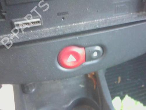 warning-switch-renault-clio-iii-br01-cr01-2005-2006-2007-2008-2009-2010-2011-2012-2013-2014-34045578 main image