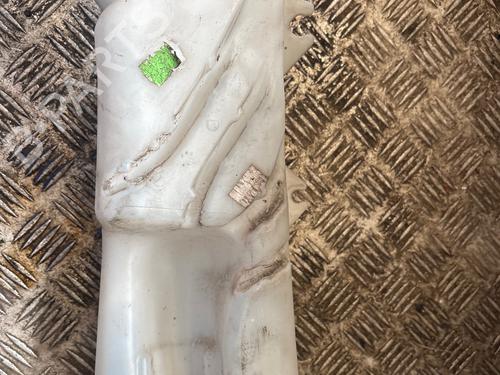 windscreen-washer-tank-renault-clio-iii-br01-cr01-2005-2006-2007-2008-2009-2010-2011-2012-2013-2014-34530825 main image