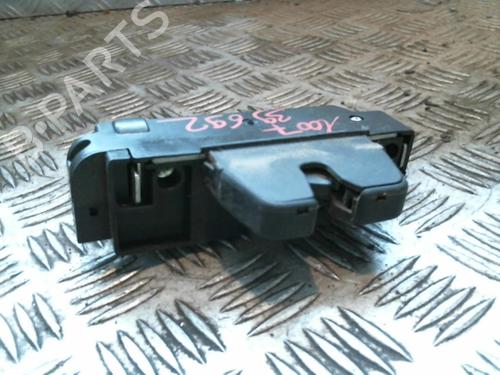 Used Switch PEUGEOT 1007 (KM_) 1.6 16V (109 hp) 20996693