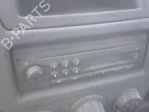 Used Radio Radio RENAULT MASTER III Bus (JV) 2.3 dCi 125 FWD (JV0C, JV0D, JV0H, JV0G, JV0J) (125 hp) 33831295 33831295
